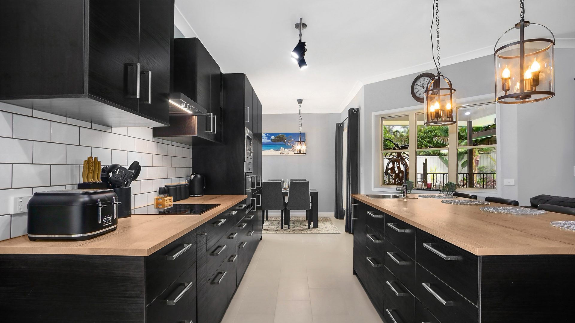 For Sale - 25 Parkview Road - New Property in Glass House Mountains - Real Estate by Cassi Nuske