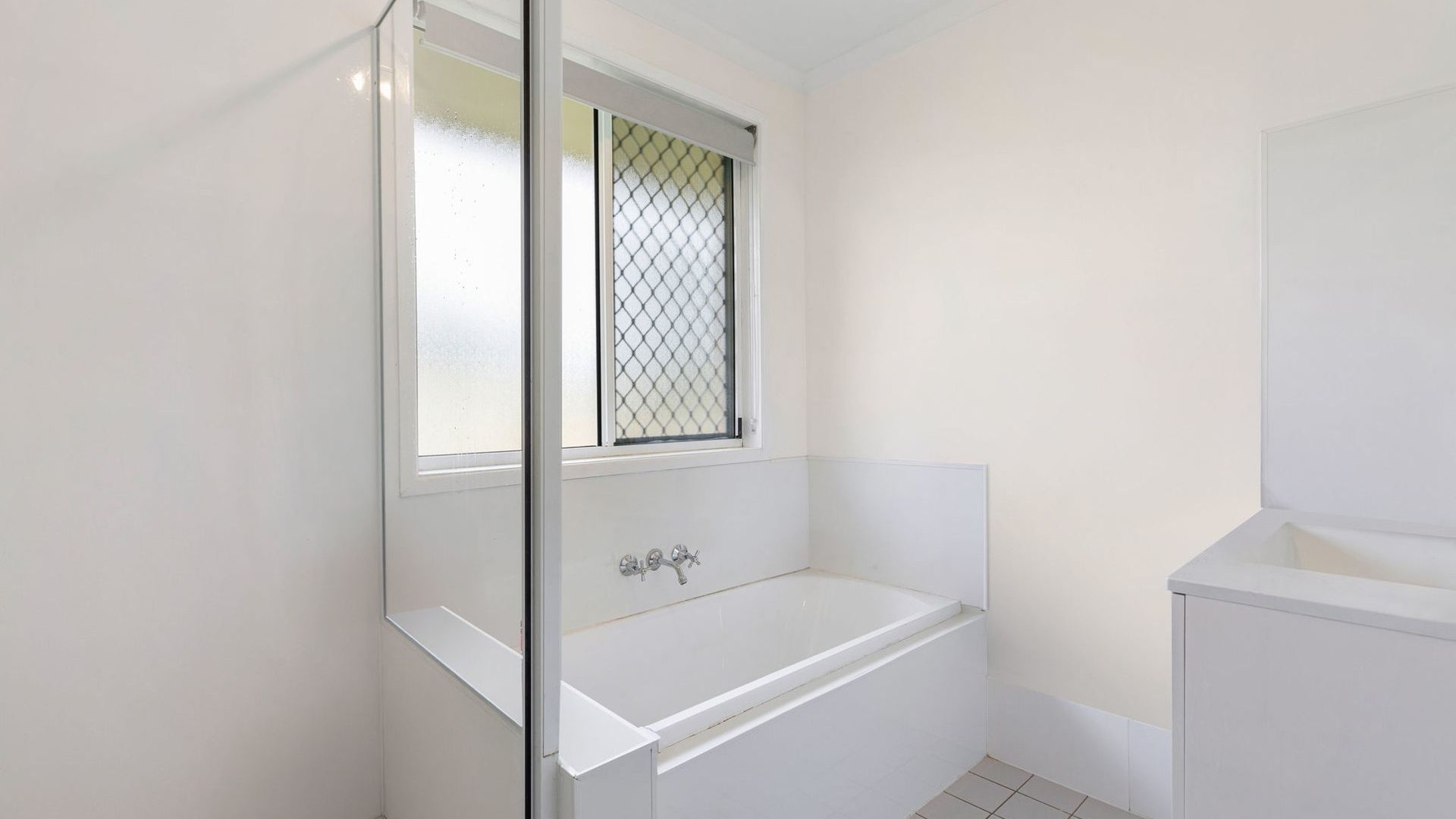 For Sale - 37 Chantilly Crescent - New Property in Beerwah - Real Estate by Cassi Nuske