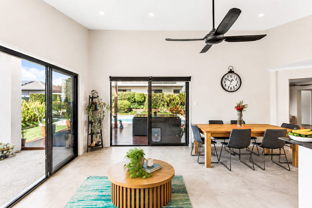 For Sale - 2 Lillypilly Court - New Property in Meridan Plains - Real Estate by Nicki Colam