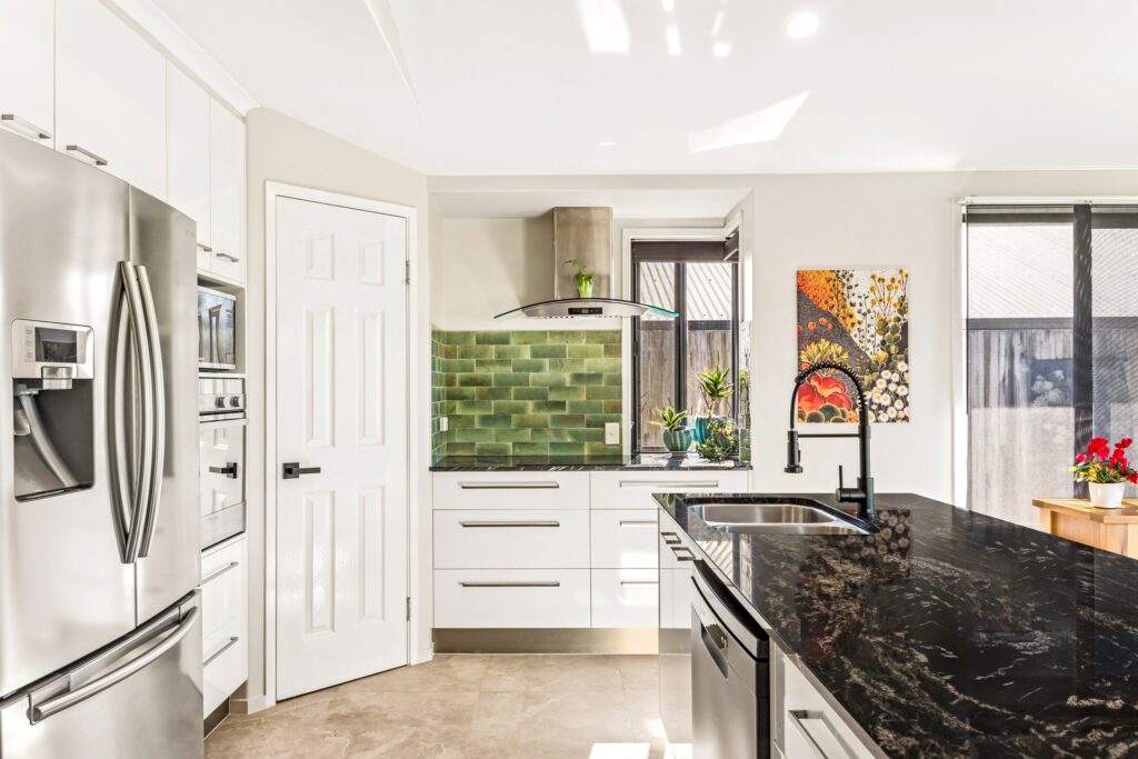 For Sale - 2 Lillypilly Court - New Property in Meridan Plains - Real Estate by Nicki Colam