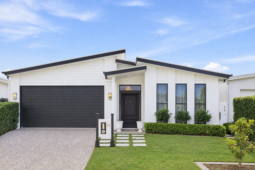 For Sale - 62 Birchgrove Circuit - New Property in Baringa - Real Estate by Stephen Claassens