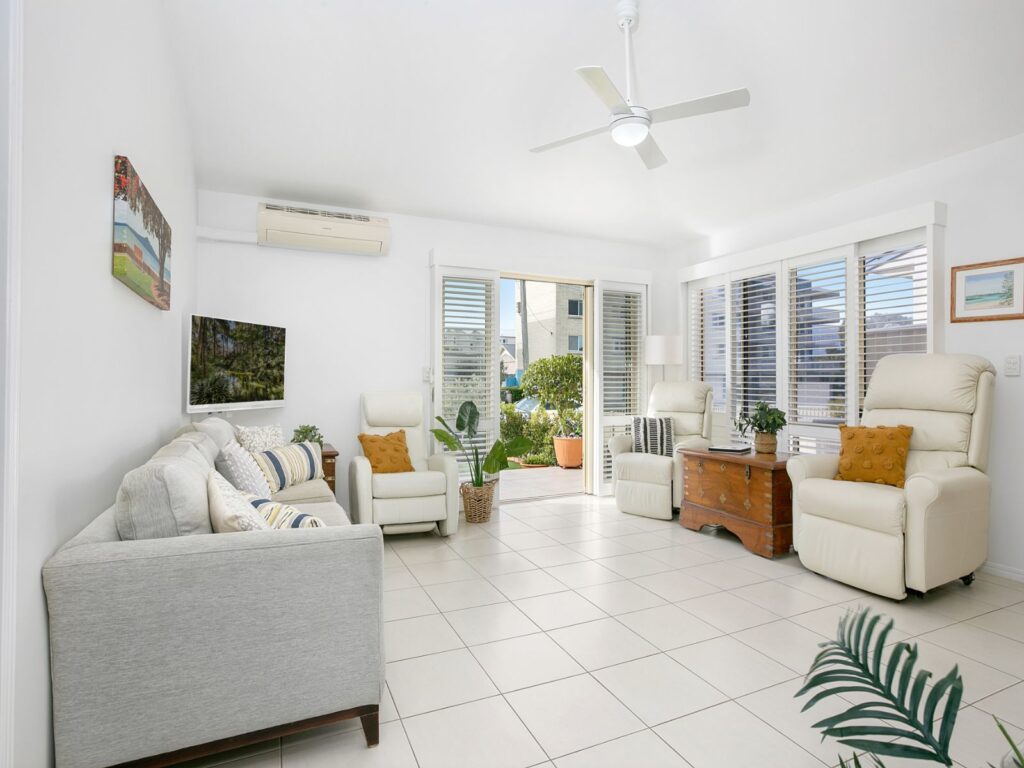 Leased - 2/2 Burke Street - New Property in Golden Beach - Real Estate by Lara Kavanagh