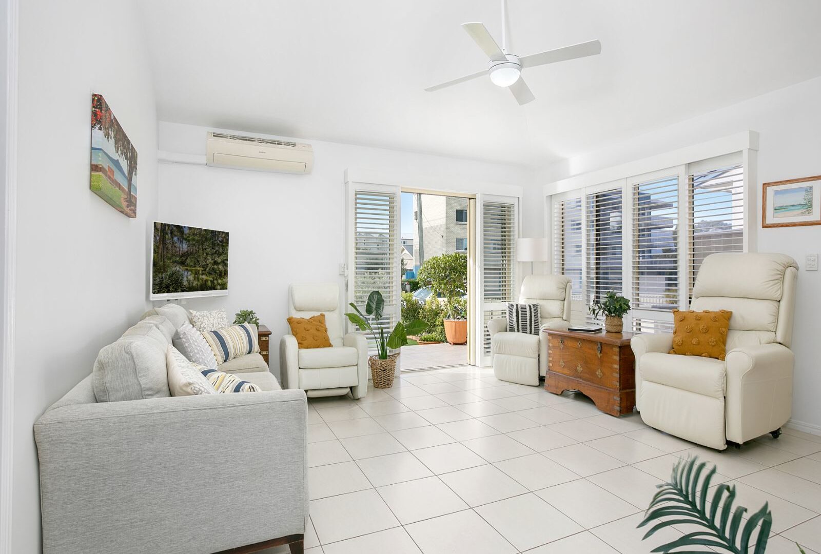 Leased - 2/2 Burke Street - New Property in Golden Beach - Real Estate by Lara Kavanagh