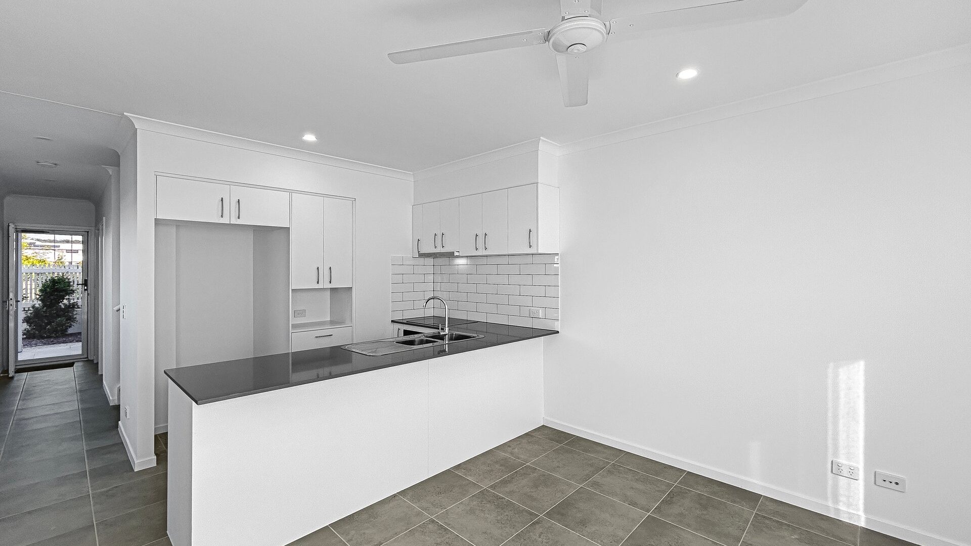 For Rent - 1 Cowrie Lane - New Property in Banya - Real Estate by Lara Kavanagh
