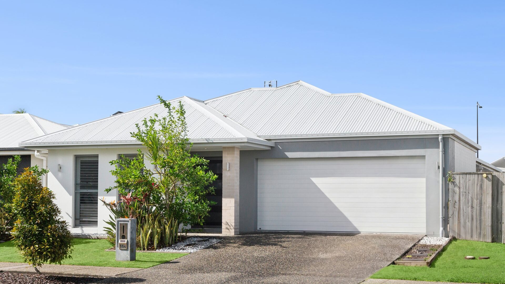 Sold - 104 McArthur Parade - New Property in Baringa - Real Estate by Stephen Claassens