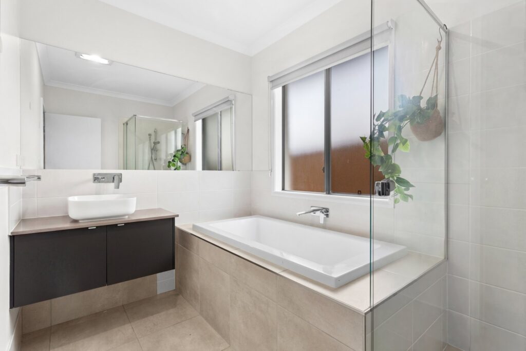 Sold - 104 McArthur Parade - New Property in Baringa - Real Estate by Stephen Claassens
