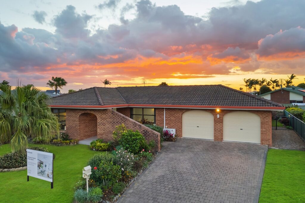 For Sale - 9 Ramsay Crescent - New Property in Golden Beach - Real Estate by Carinda Ivens