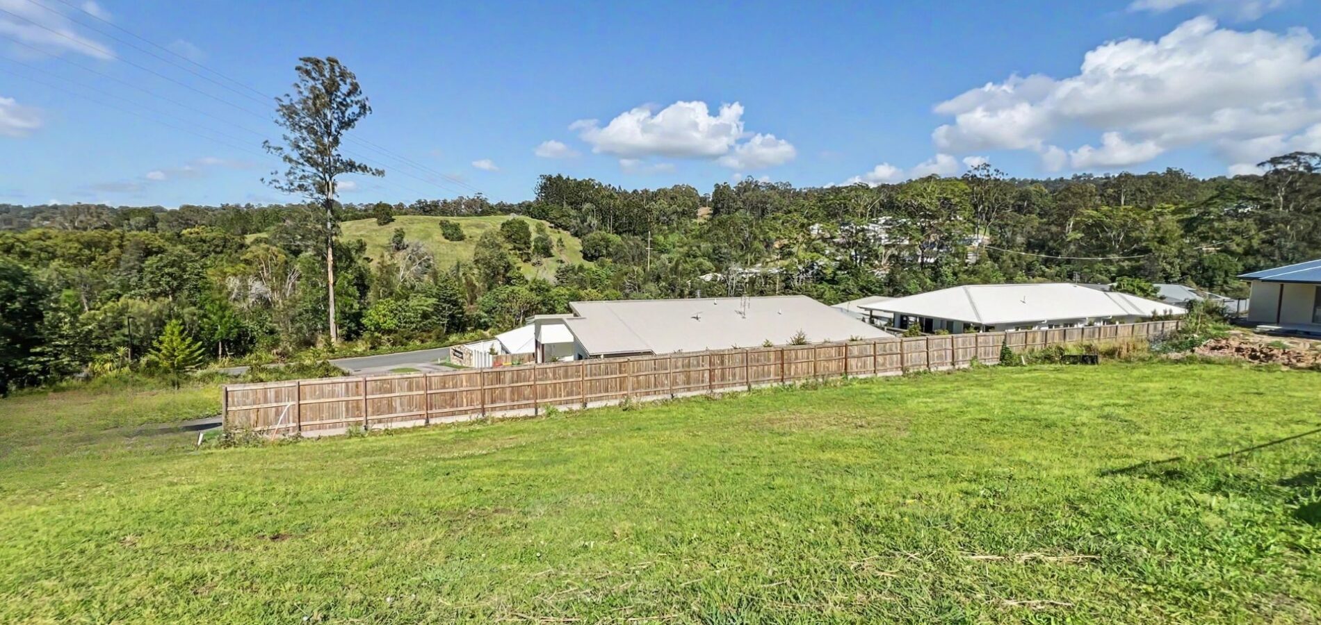 For Sale - 28 Lorikeet Place - New Property in Burnside - Real Estate by Jo Daley