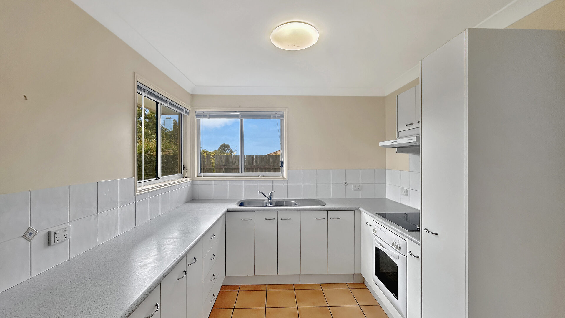 Leased - 19/90 Caloundra Road - New Property in Little Mountain - Real Estate by Lara Kavanagh