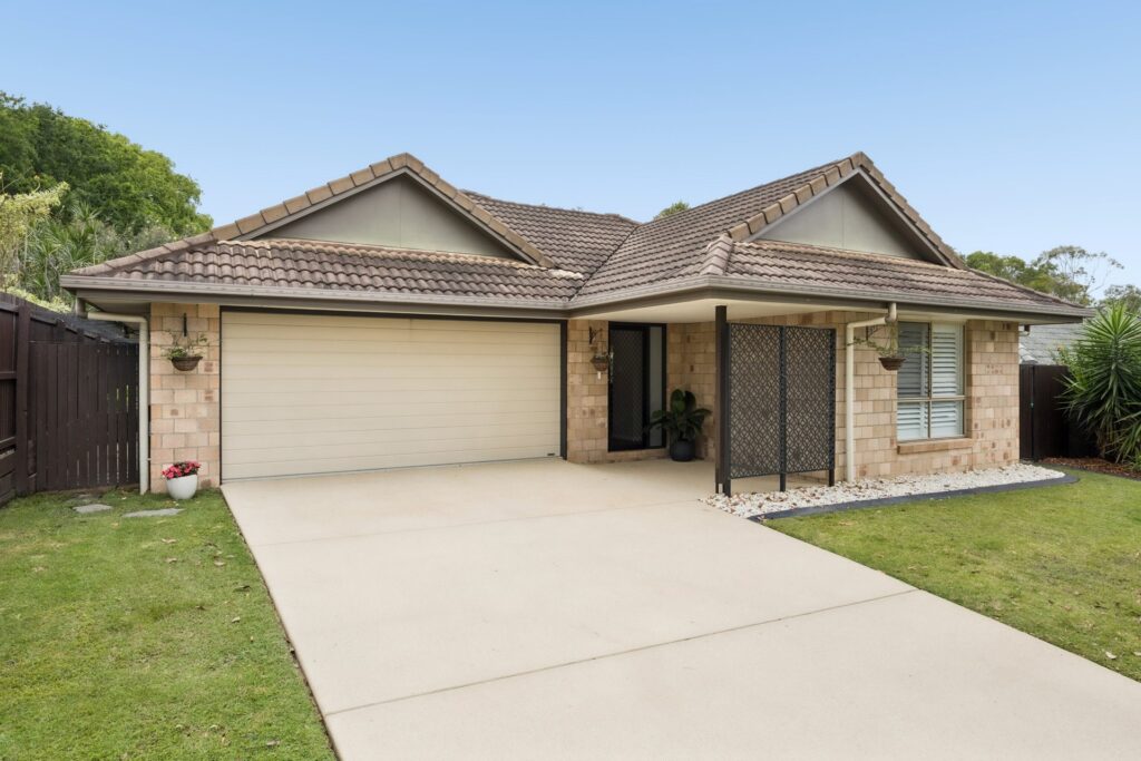 For Sale - 25 Greenview Avenue - New Property in Beerwah - Real Estate by Cassi Nuske