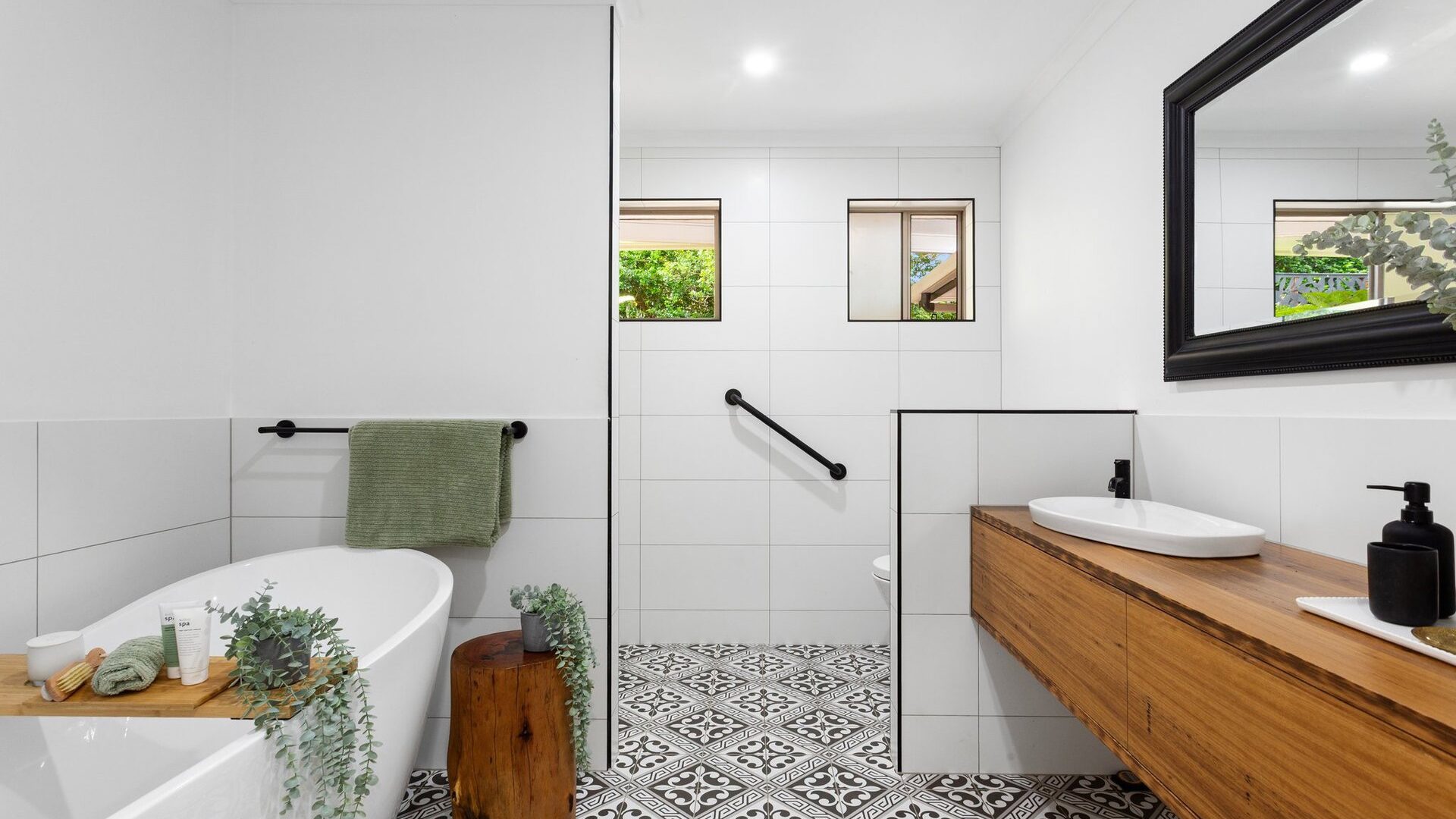For Sale - 10 Maud Street - New Property in Caloundra - Real Estate by Carinda Ivens